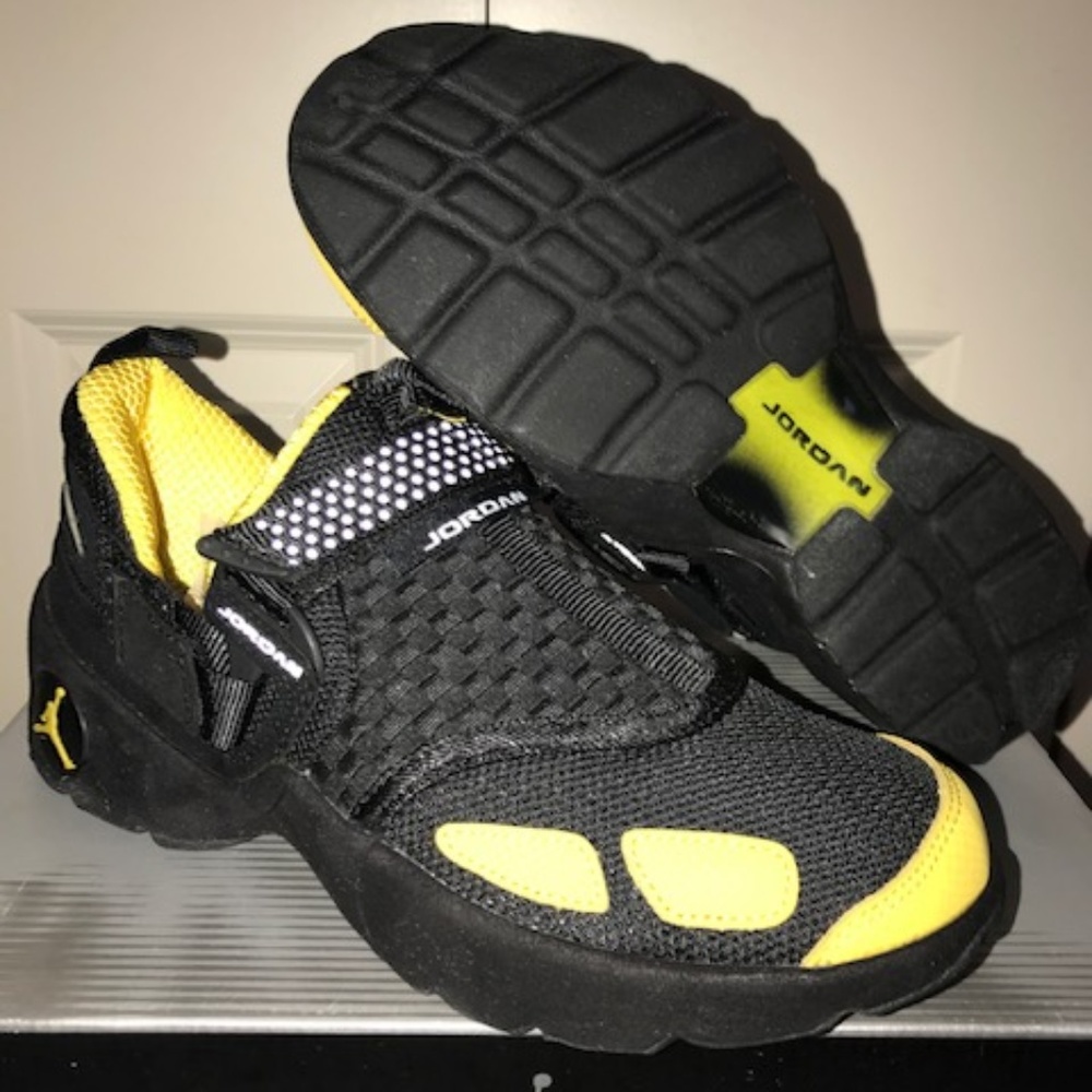 ORIGINAL 2000 Jordan Trunner LX Black/Yellow